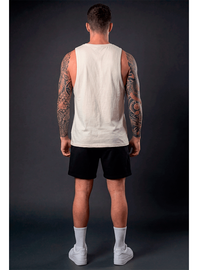 generated image january 02 2026 1 59pm 0001 deixe o tamanho das duas corturas iguais corrija